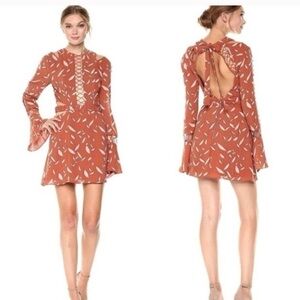 FINDERS KEEPERS Borderlines Papaya Vine Mini Perforated Dress Size XS $315